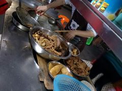 -修记牛杂店(同华东一路店)