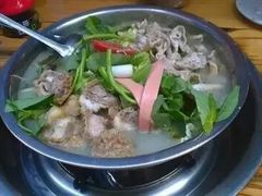 -泸州酸菜豆花火锅川师店