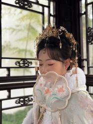 -梦回汉唐汉服旗袍体验馆(拙政园店)