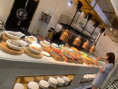 自助取餐区-诱货海鲜自助火锅(爱琴海购物公园东百店)
