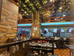 -壹号院音乐餐厅•烤全羊•新疆菜(浐灞店)
