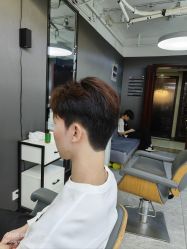 -藤野造型烫发染发