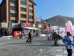 -中旅松花湖滑雪场