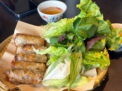 -大头虾越式风味餐厅(光明广场店)