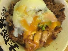 -熊吞·大碗丼烧肉饭(西市场嘉华店)