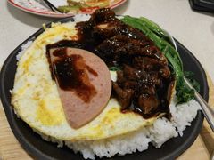-潮庭港式茶餐厅·熊仔奶茶(同济广场店)