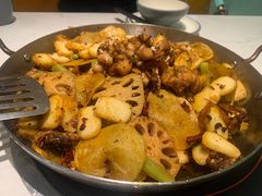 招牌干锅牛蛙-蛙蛙叫·干锅年代(钻石广场店)
