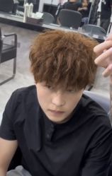 -尤司男士国潮理发馆