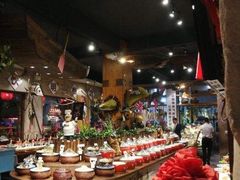 自助取餐区-张氏鱼庄