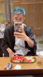 -苑苑发型设计