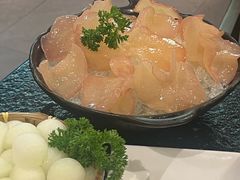 -得意咚瓜·顺德鱼生·冬瓜火锅(深圳首店)