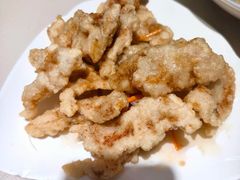 -老码头黑皮肘子锅包肉(赣水路店)