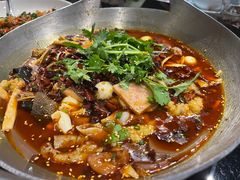 -川流不息·地道川菜·小龙虾(新松江路店)