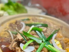 -沙胆彪炭炉牛杂煲(上海日月光广场店)