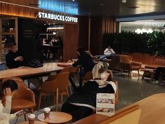 -星巴克臻选(国贸商城首店)