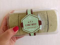 -红宝石·鲜奶小方·海派西点房(南丹店)