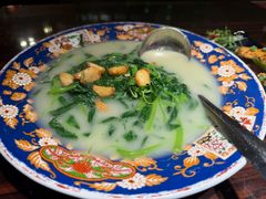 -粤·向群饭店(麓景路店)