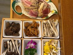-大理董·董家小厨野生菌火锅(古城旗舰店)