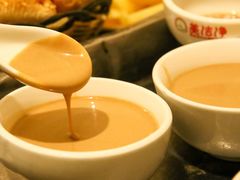 -洞庭洲·防空洞火锅·烧烤·铜锅涮肉(新百广场店)