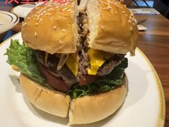 -TIGERS老虎西餐(亦庄店)
