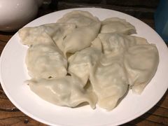 鲅鱼水饺-方国老头包子·39年威海本地老字号•小船海鲜疙瘩汤