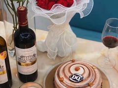 -DQ·蛋糕·冰淇淋(海伦国际店)