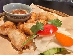-大头虾越式风味餐厅(光明广场店)