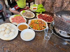 -韩风烤牛肉冷面店