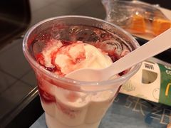 -麦当劳(汉口火车站候车室店)