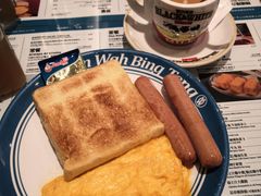 肠仔炒滑蛋配牛油西多士-敏华冰厅(天河城店)