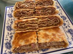 -虹海圣肉饼店家常菜馆