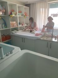 -月之旅·尊 高端月子会所(科馨别墅一店)
