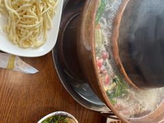 -楼外楼大刀肉传统火锅居(博学路店)