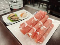 -楼外楼大刀肉传统火锅居(幸福街店)