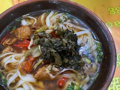 辣椒炒肉粉-马记粉店(五一东村店)