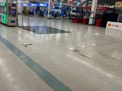 -卜蜂莲花(辽阳西路店)