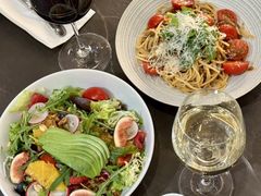 -théATRE茶聚场·餐厅(环球金融中心店)