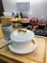 -宥莉·ULLY 痘敏肌•科技皮肤管理中心