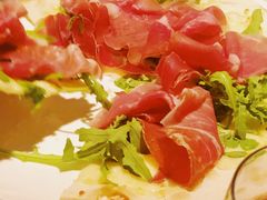 火腿薄饼-Aqua