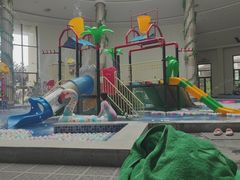 -大连金石滩绿发温泉假日酒店