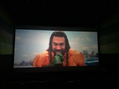 -银兴国际影城(星汇维港店)