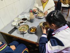 -正宗杨记普洱酸醋米线(总店)
