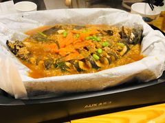 海鲈鱼-鱼颜诱纸纸上烤鱼·蛙(龙湖天街店)