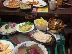 -九牧鱻·渝老鬼重庆火锅(人民路店)