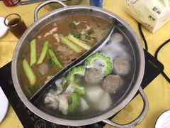 清汤沙茶双拼锅-鑫宝沙茶牛肉火锅(永泰店)