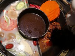 -味舵主重庆火锅(邓尉路店)
