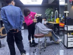 -藤野造型专业烫染接发