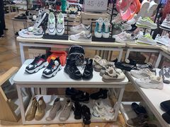 -三福时尚(三峡广场华夏银座店)