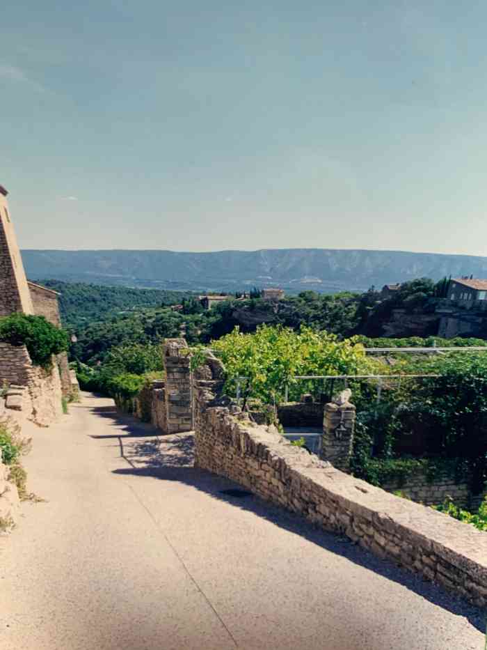 石头城-"蛮特别的小镇 这边房子都这个风格 石."-大众点评移动版