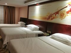 -维也纳酒店(桂林万象城火车站店)